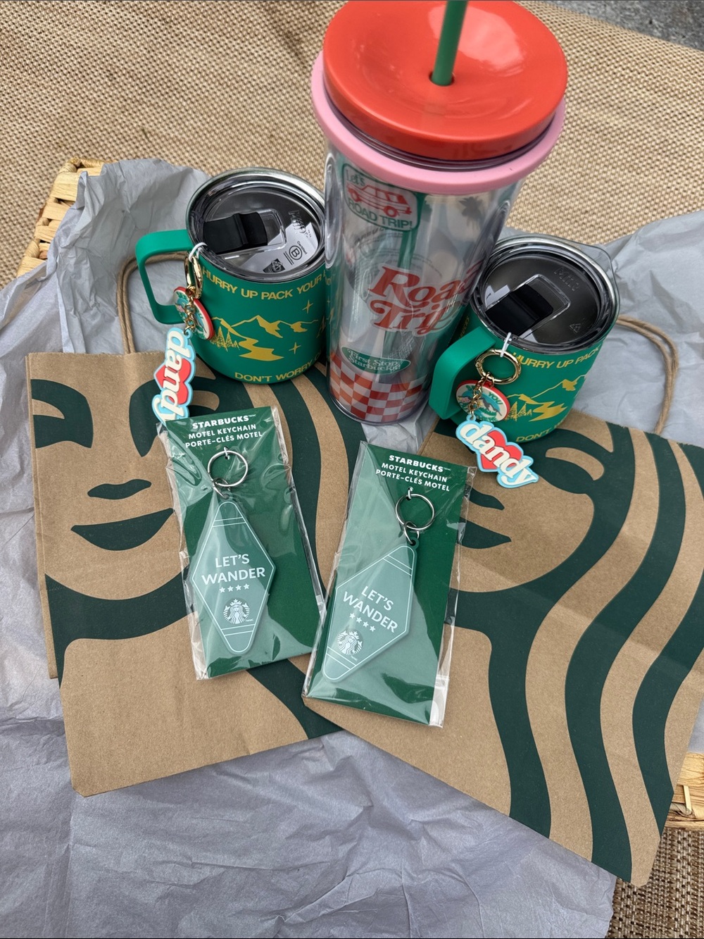 HOLD ROAD TRIP STARBUCKS